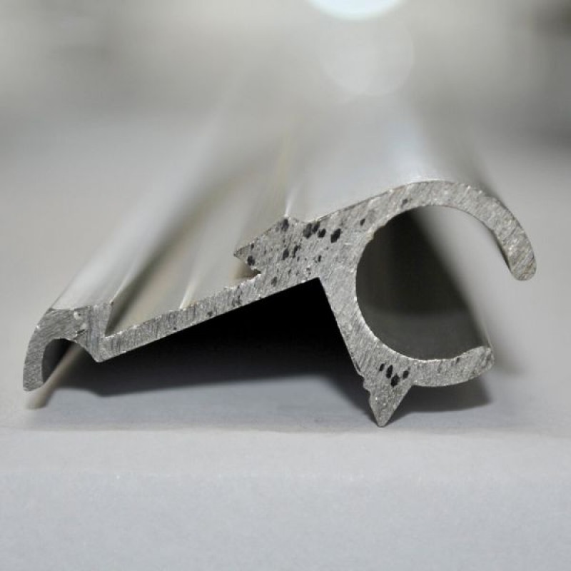 Șină din aluminiu pentru atasarea cortului la rulote